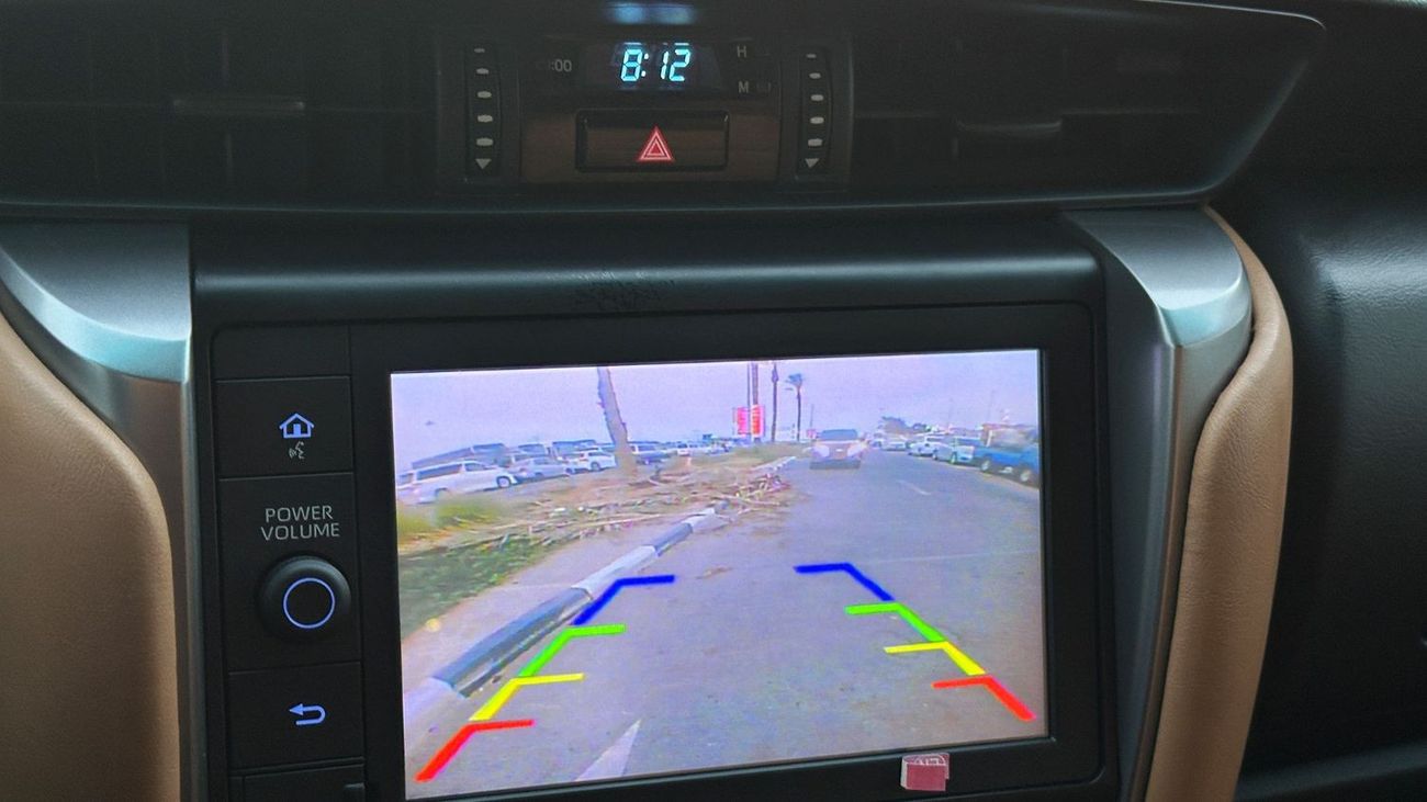 تويوتا فورتونر EXR