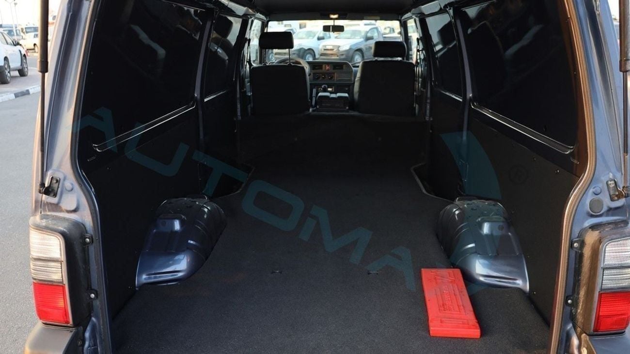 سي إم سي D 260 Panel Van 2.4L RWD 2025 GCC 0Km With 3 Years or 100,000Km Warranty