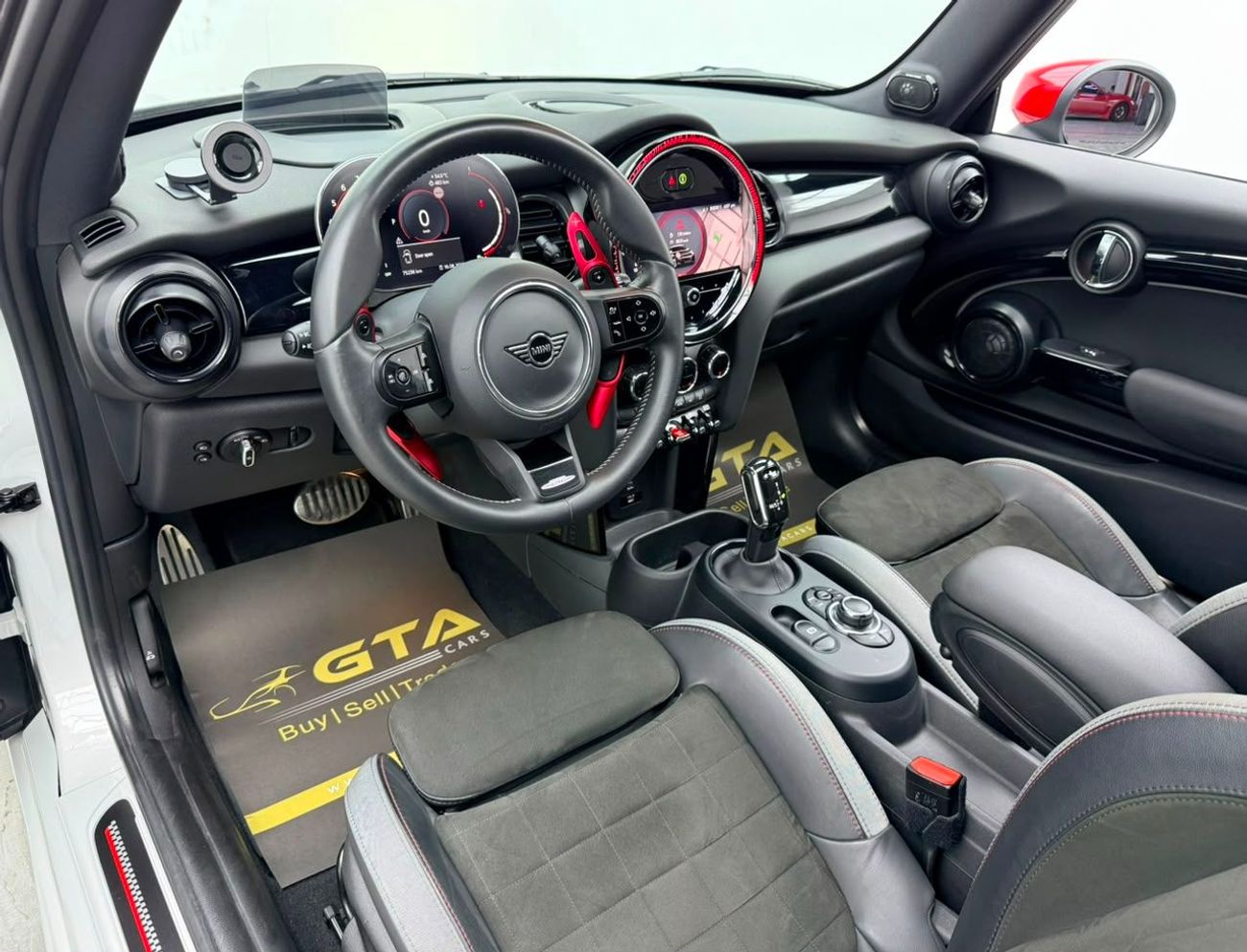Mini John Cooper Works STANDARD 2022 MINI John Cooper Works, Auto Guard Warranty, Full Agency Service History, GCC Specs.