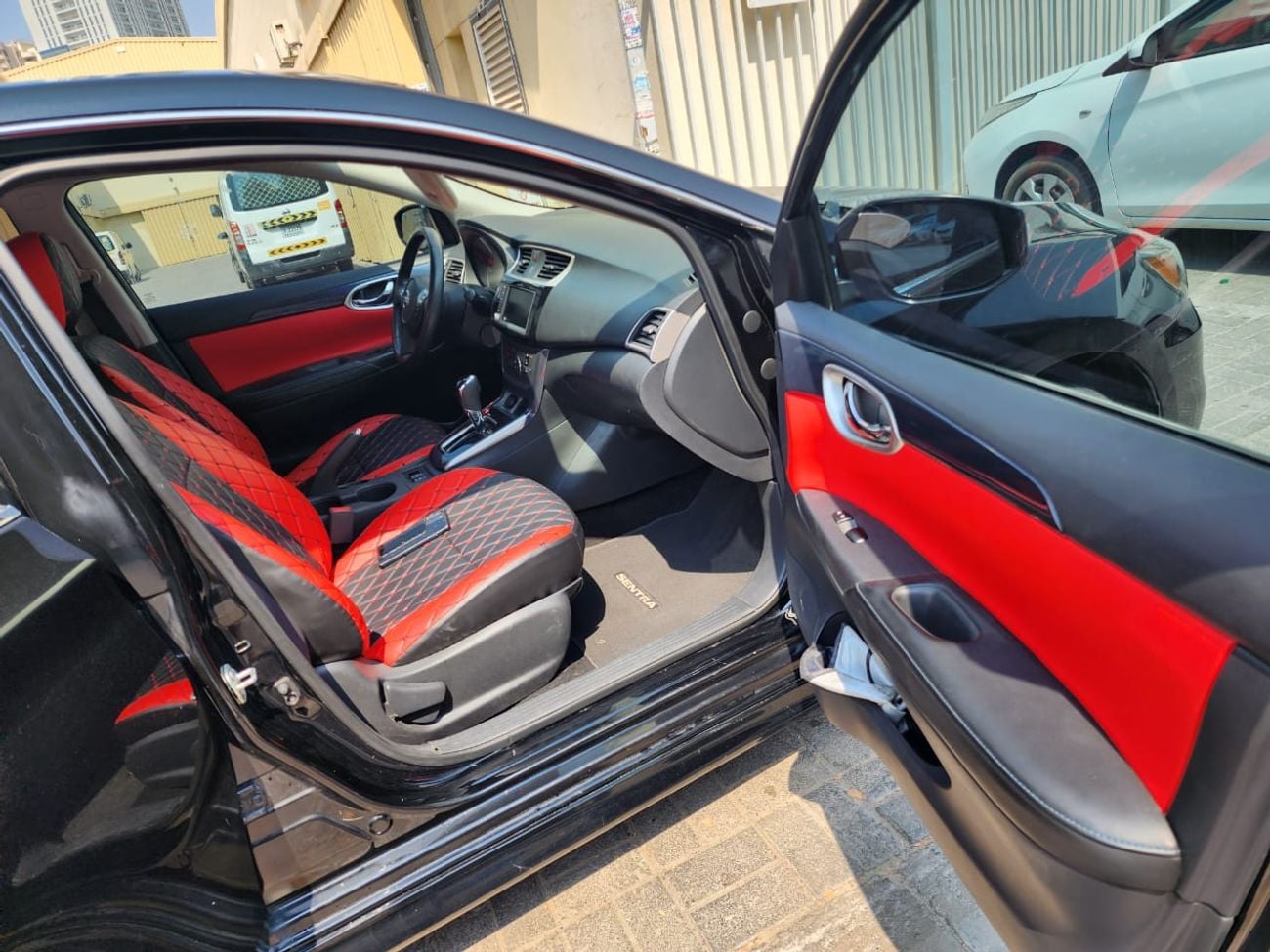 نيسان سنترا SR