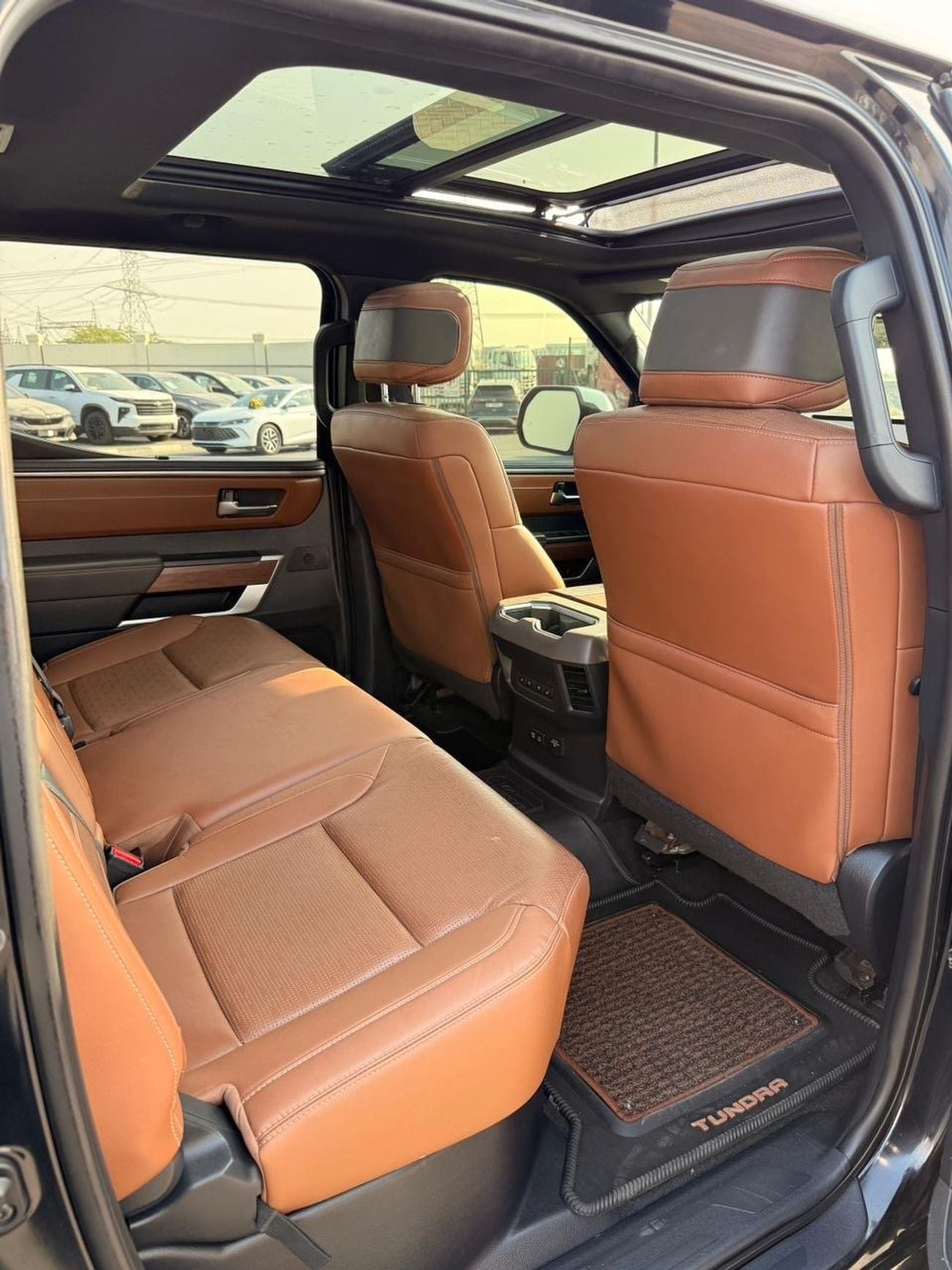 Toyota Tundra Platinum 1794 edition | panoramic, 360 camera full option