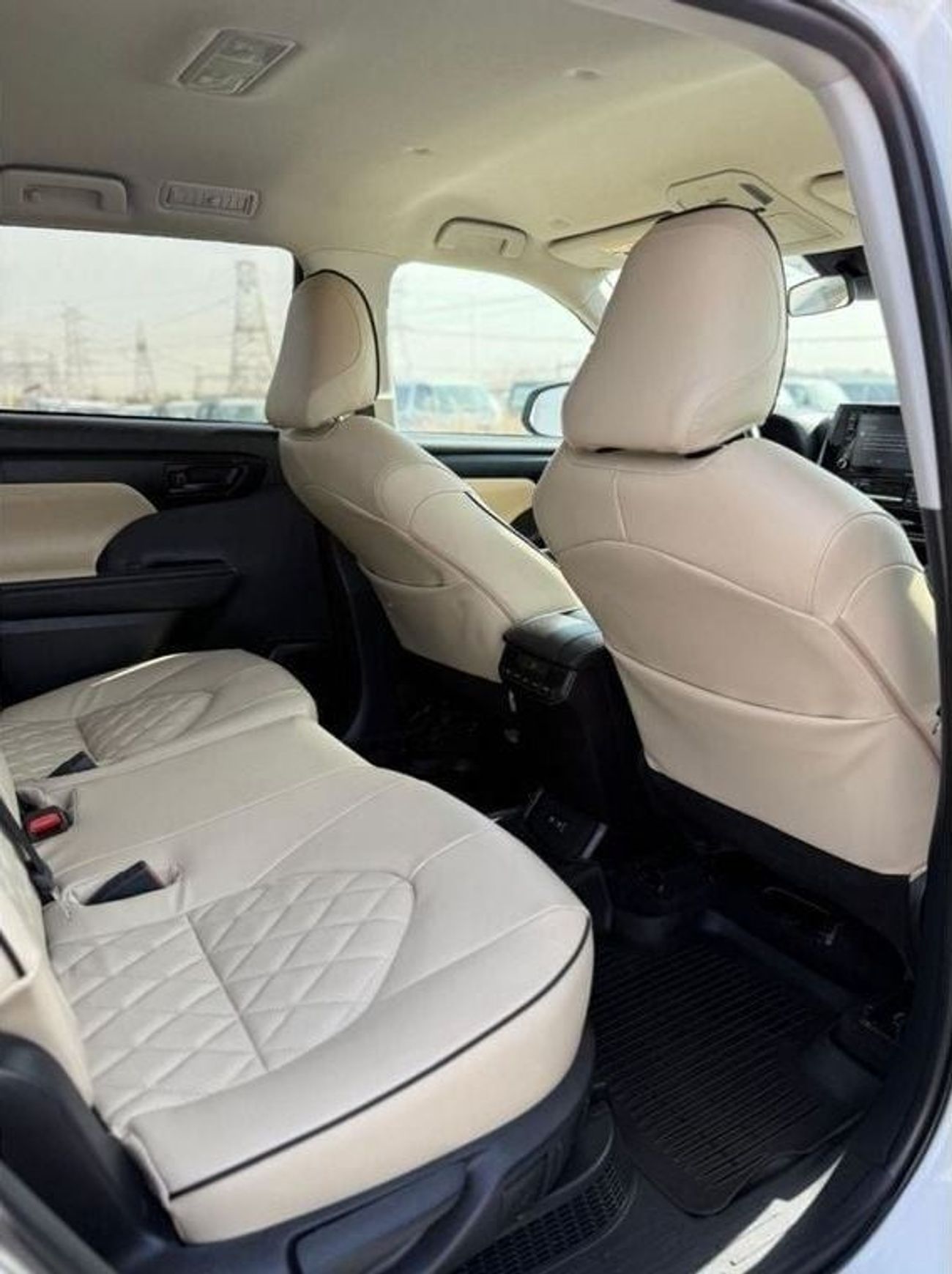 تويوتا هايلاندر Hybrid leather seats,blind spot, camera premium