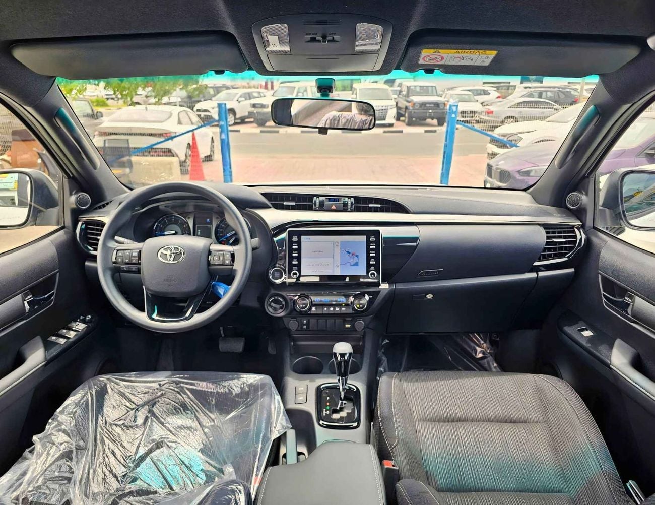 Toyota Hilux SR5 ADVENTURE DOUBLE CABIN / 4.0L V6 PETROL / 18"ALLOY WHEELS WITH ROLL BAR / 360 CAMERA / FR & REAR