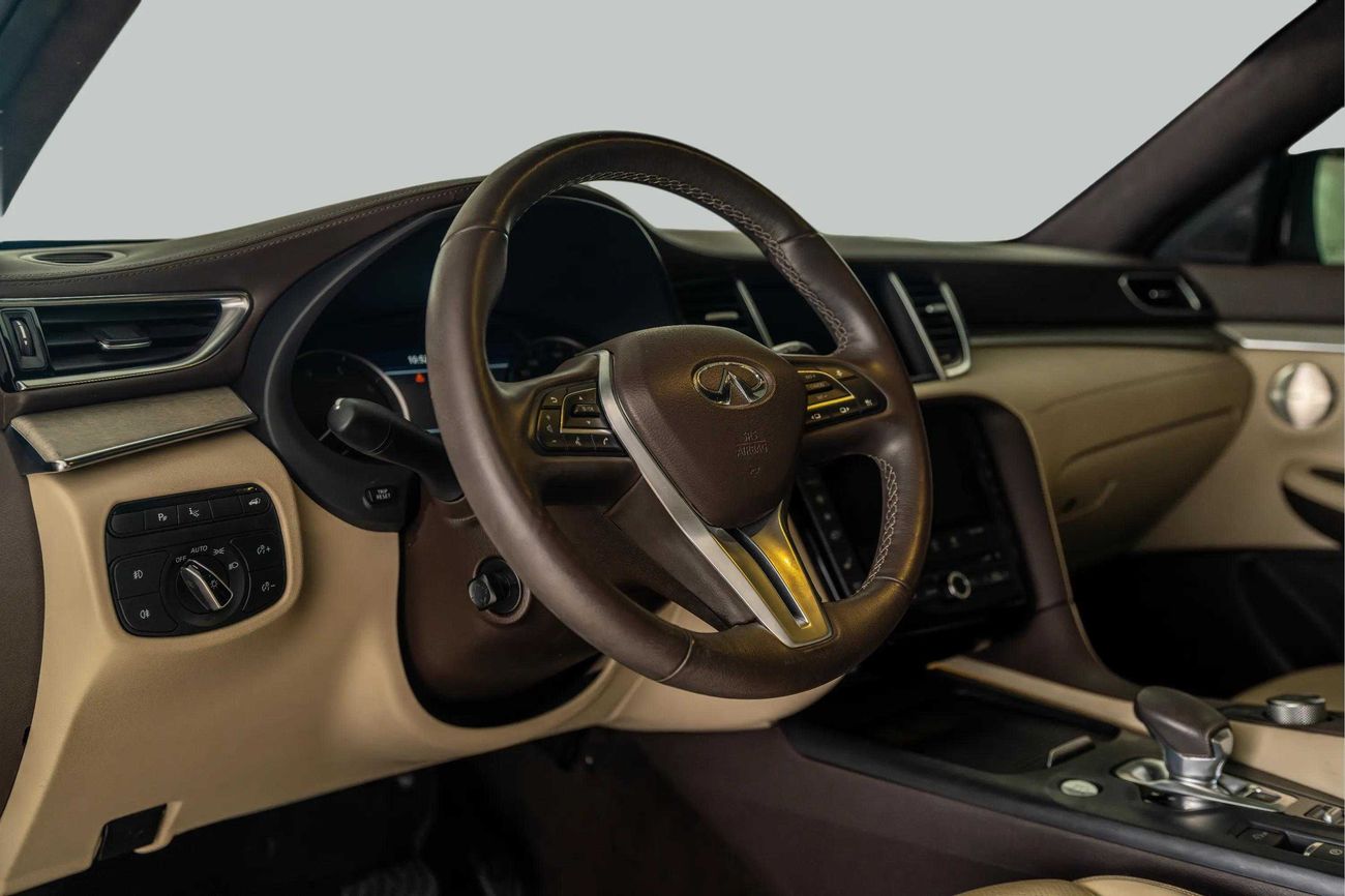 Infiniti QX50 LUXE 2.0