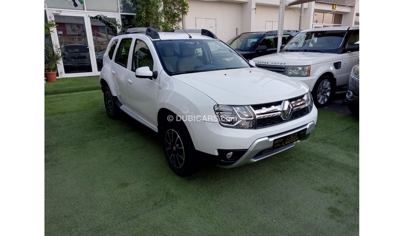 Renault Duster GCC without accidents, 2018 model, rear camera screen, rear spoiler wheels, in excellent condition