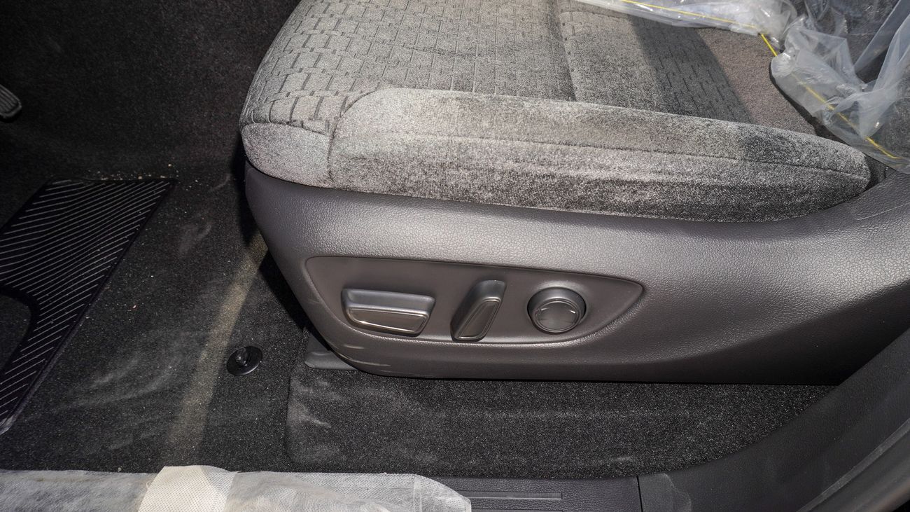 Toyota Land Cruiser GXR TWIN TURBO 3.5L