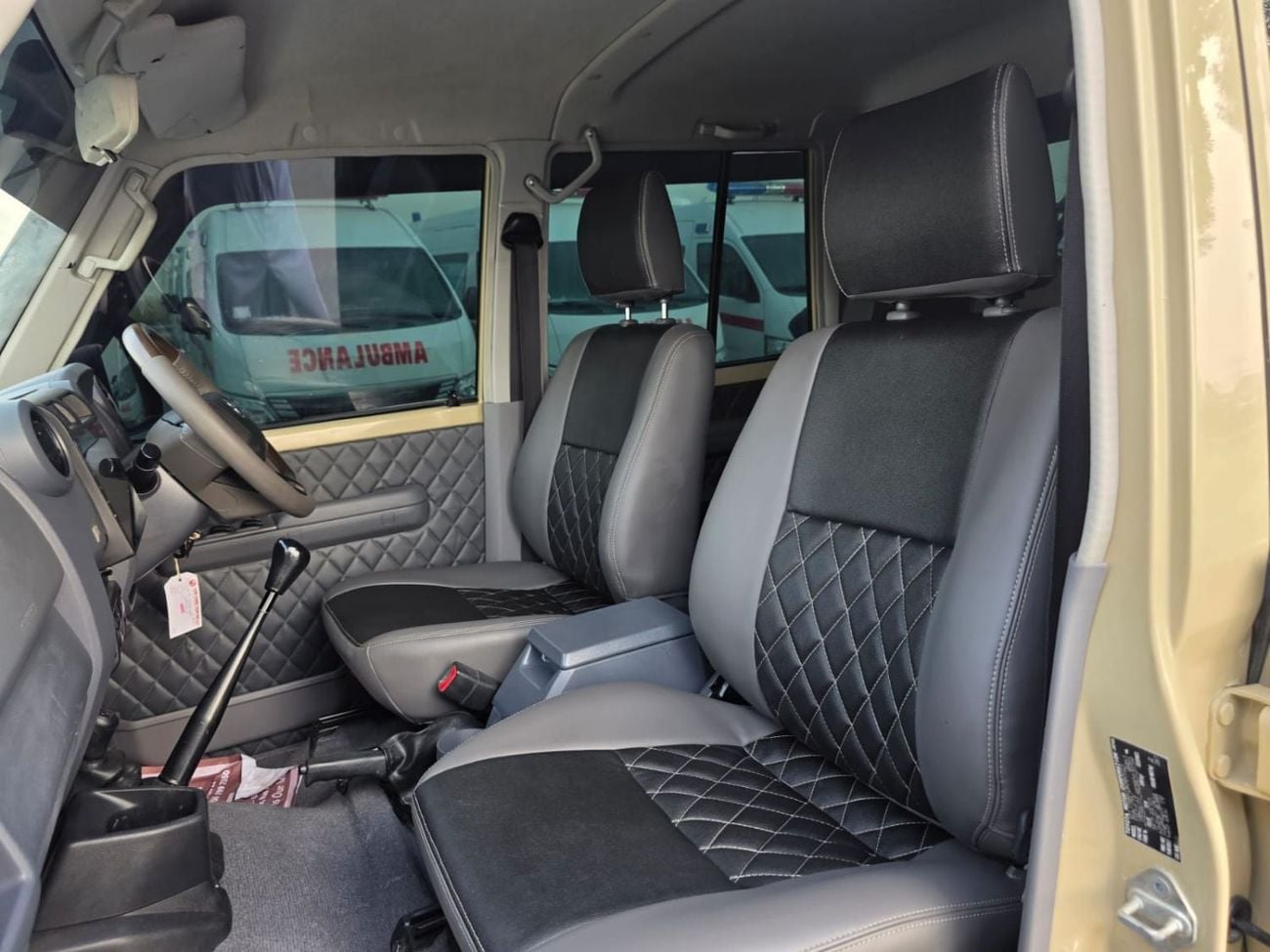 Toyota Land Cruiser Pick Up