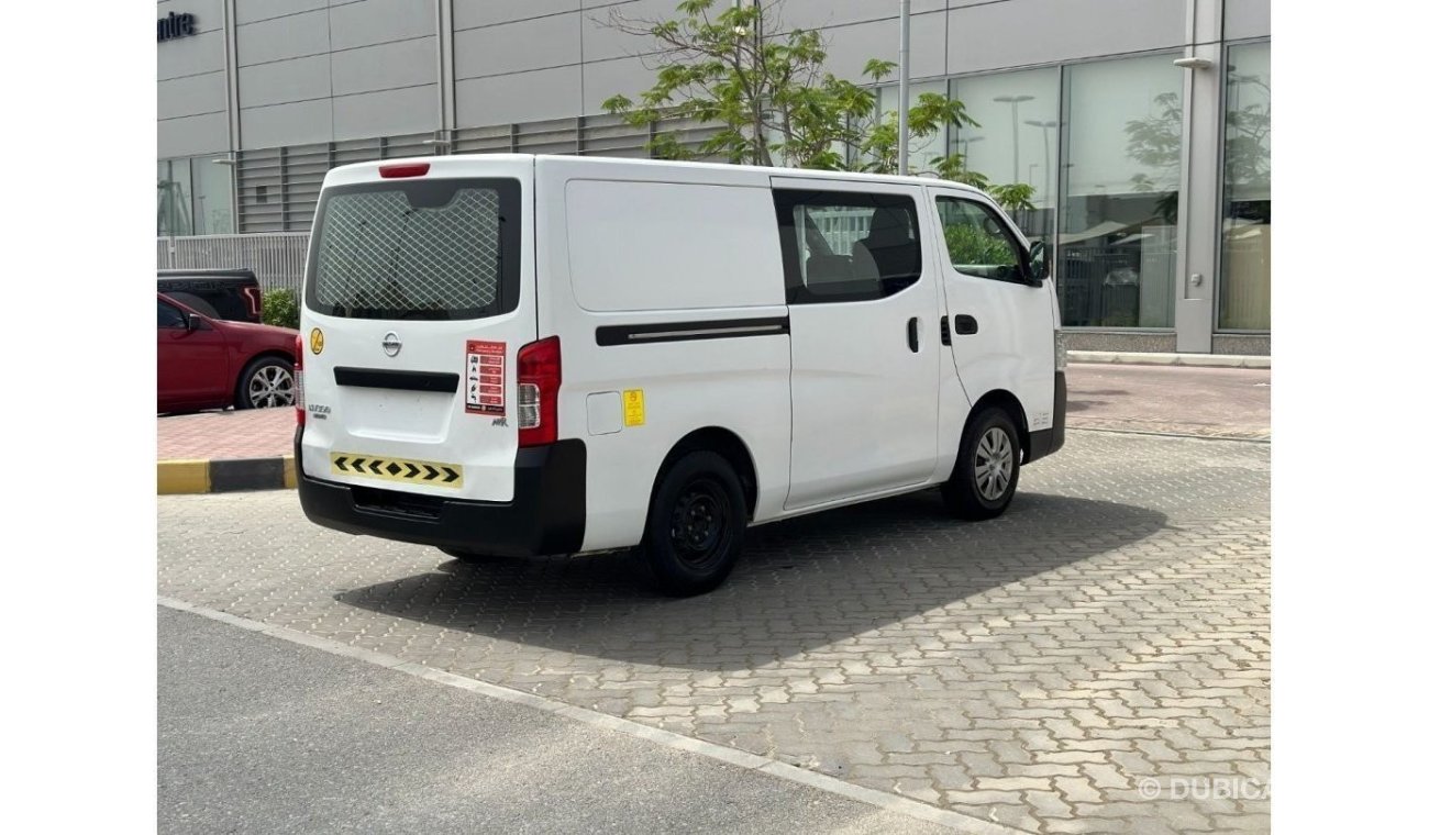 نيسان أورفان GCC 5 SEAT VAN