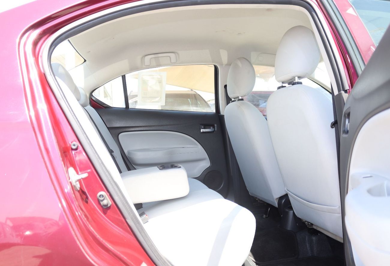 ميتسوبيشي اتراج ميتسوبيشى أتراج -2022 - خليجى- بدون حوادث - بمحرك 1.2L- ممشى قليل - بحاله ممتازه