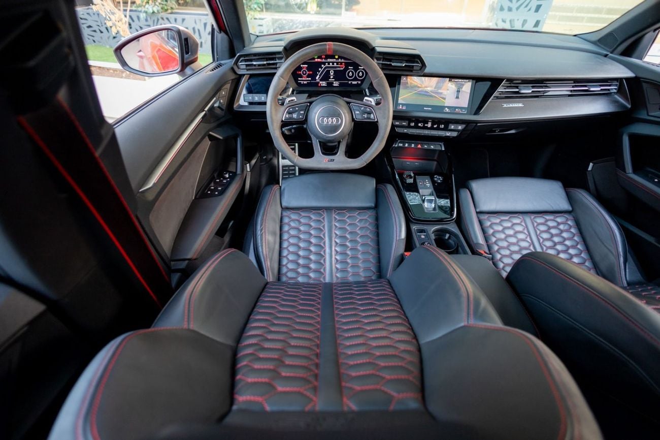أودي RS3 TFSI quattro