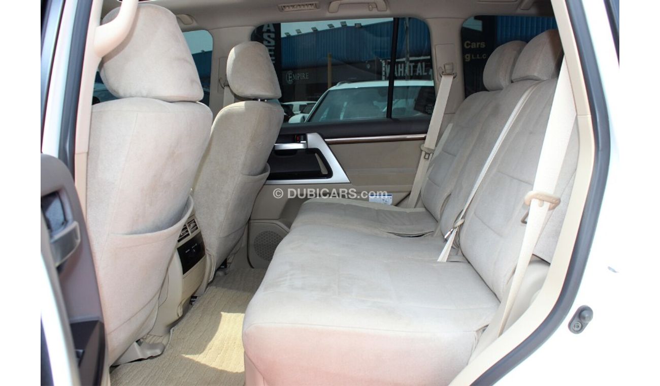 Toyota Land Cruiser (2020) EXR V8 5.7, GCC, UNDER WARRANTY FROM LOCAL DEALER