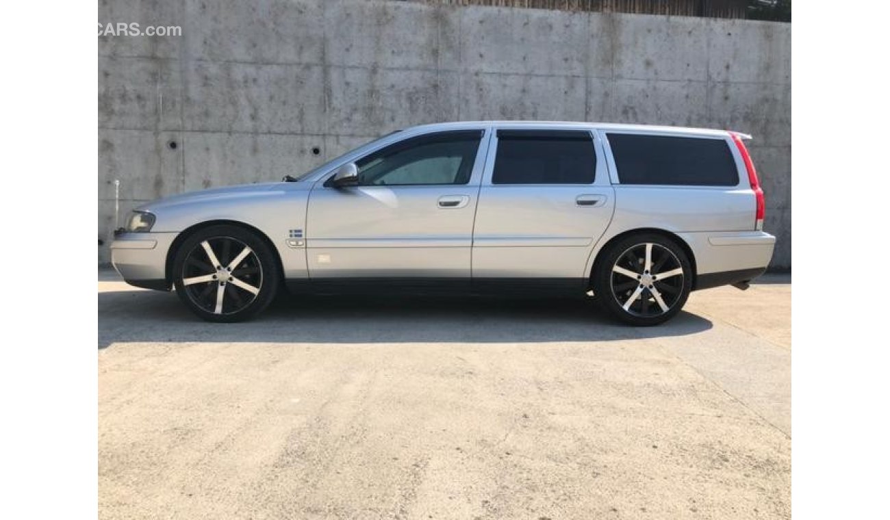 Volvo V70 SB5244W