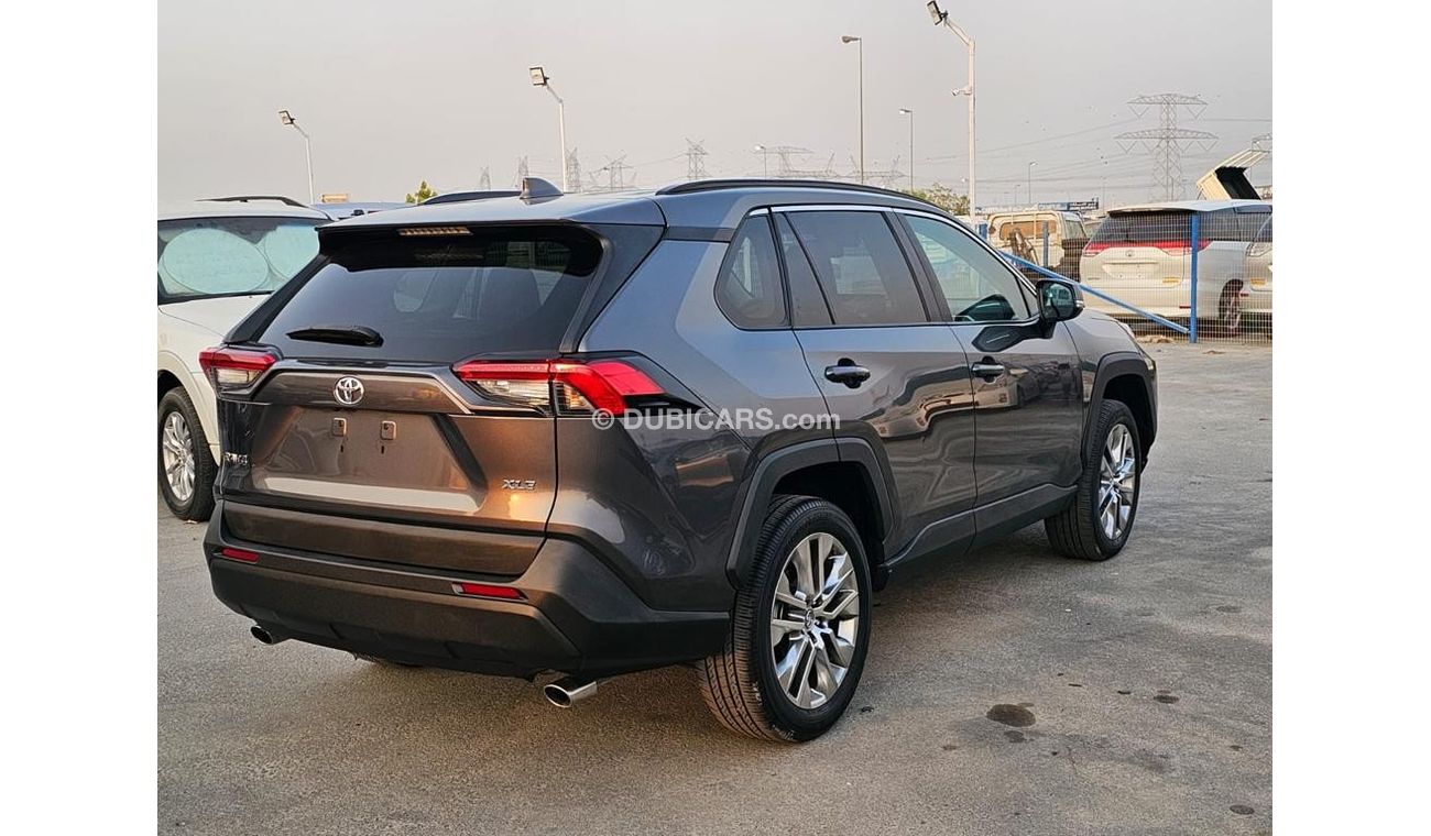 تويوتا راف ٤ 2020 Toyota Rav4 XLE 2.5L V4 / Export Only