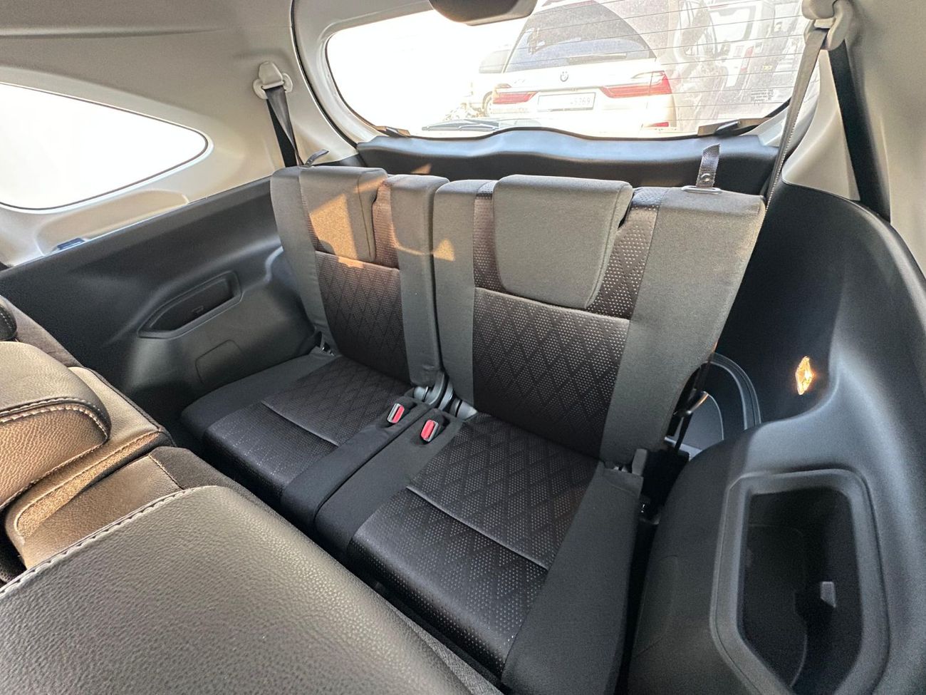 Toyota Veloz GX TOYOTA VELOZ-V