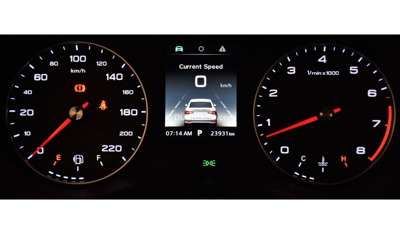 MG 5 EXCELLENT DEAL for our MG 1.5L MG5 ( 2020 Model! ) in White Color! GCC Specs