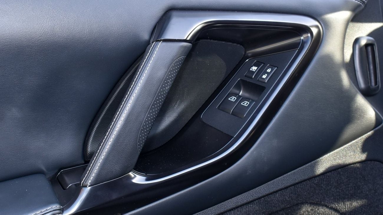 Nissan GTR Black edition