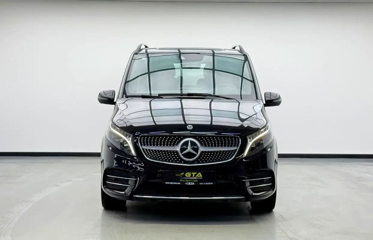 Mercedes Benz V 250 V 220 d 4Matic, Warranty, Full Service History, Fully Loaded, GCC