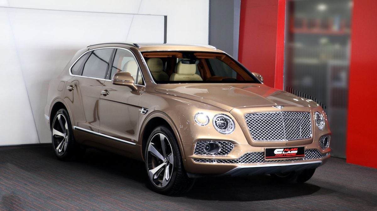 Bentley Bentayga First Edition for sale AED 1,075,000. Brown, 2017