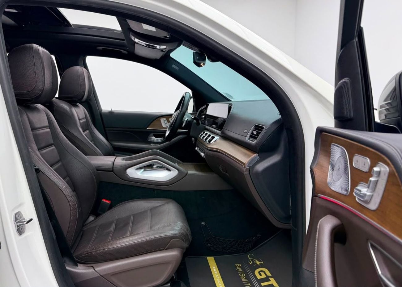 مرسيدس بنز GLS 580 STD STD