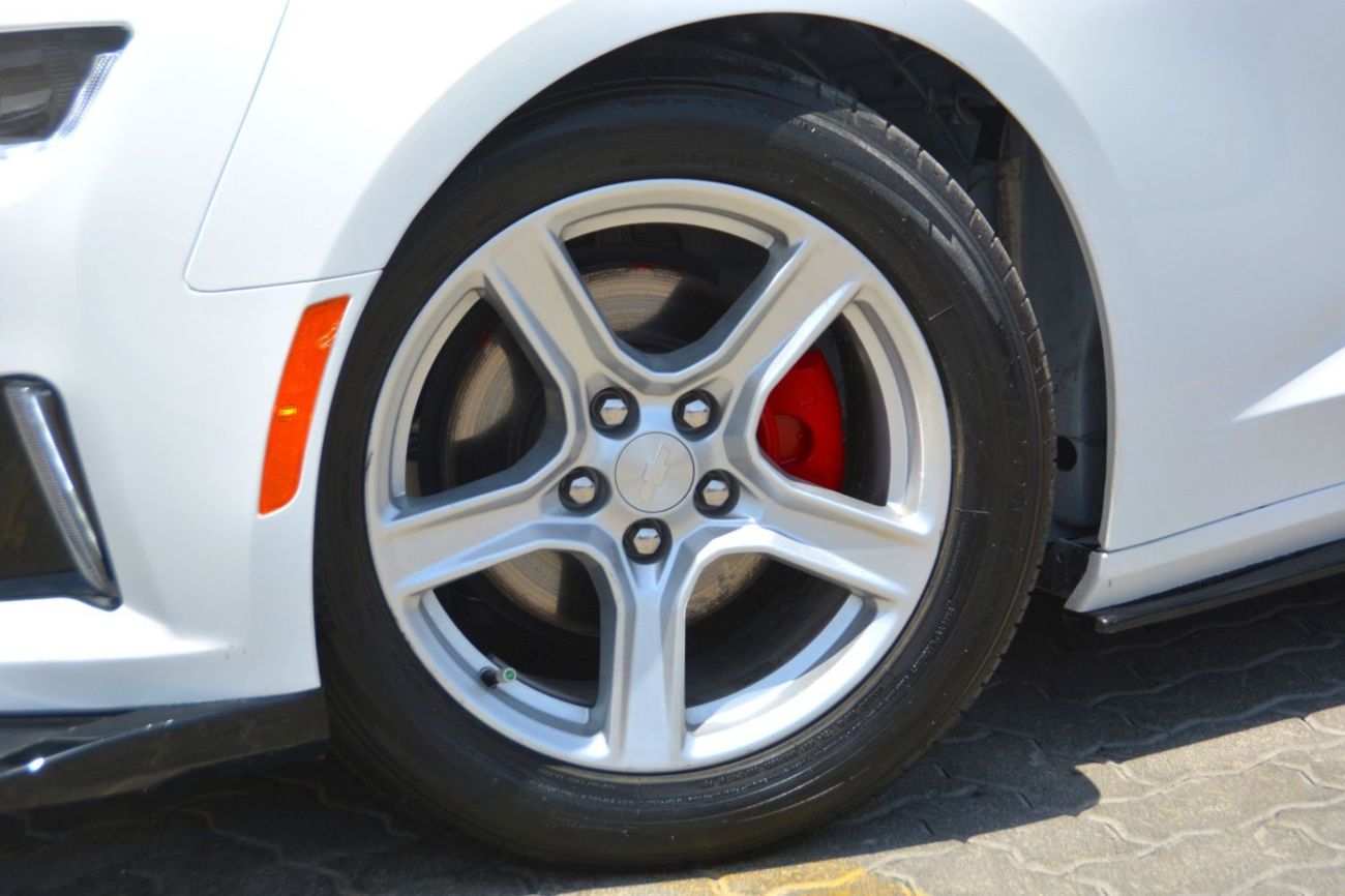 Chevrolet Camaro CHEVROLET CAMARO LS -2023