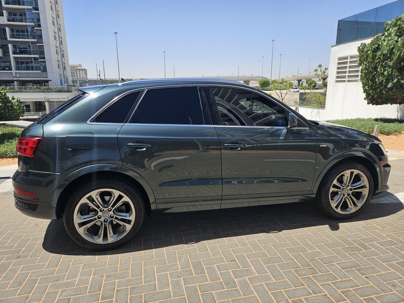 Audi Q3 40 TFSI S-LINE