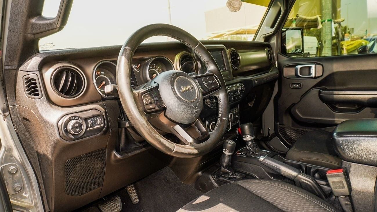 جيب رانجلر Sport