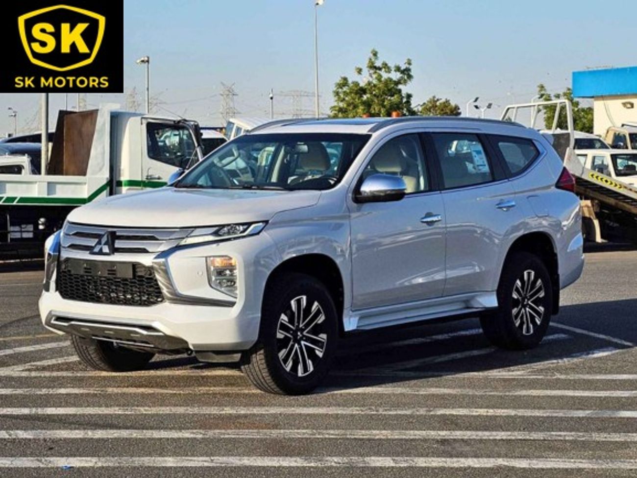 ميتسوبيشي مونتيرو SPORT/4WD /SUNROOF /D ELECTRIC SEAT/ 360 CAMERA/ DVD/ TRIPTONIC/ LOT#4882