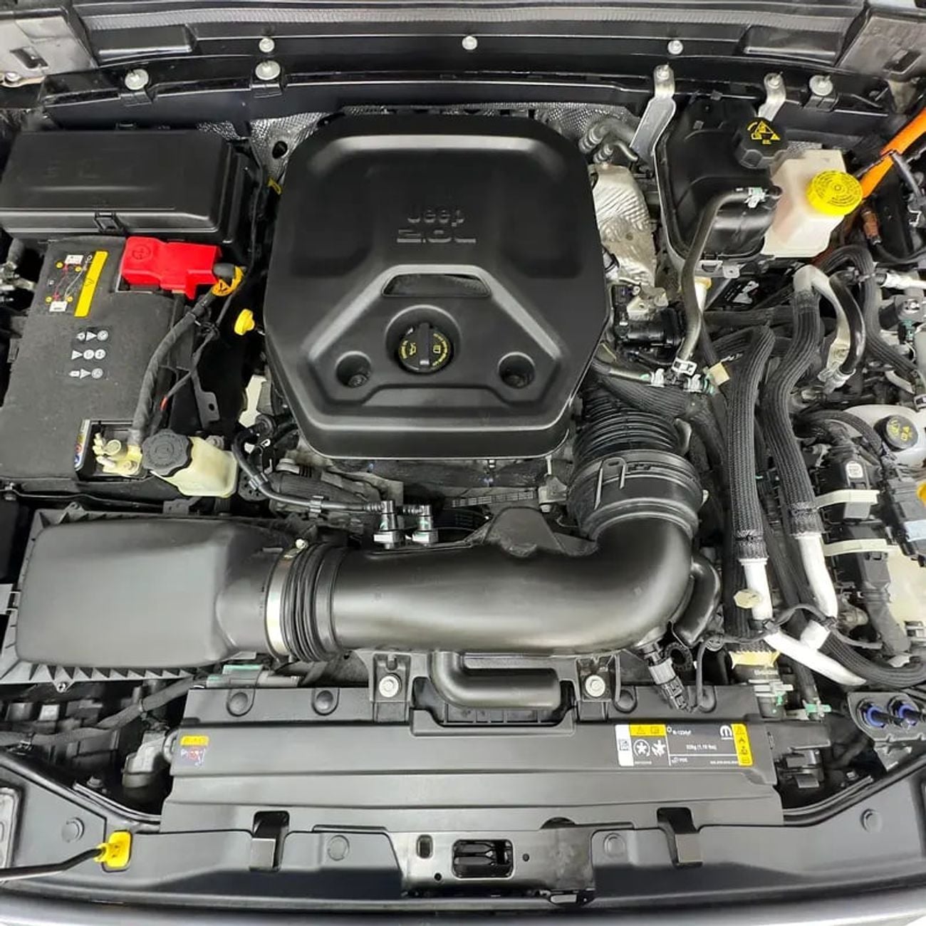 جيب رانجلر Unlimited Sahara 2.0L A/T