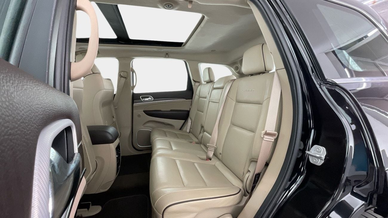 Jeep Grand Cherokee SUMMIT | Guaranteed Warranty | 0 Down Payment