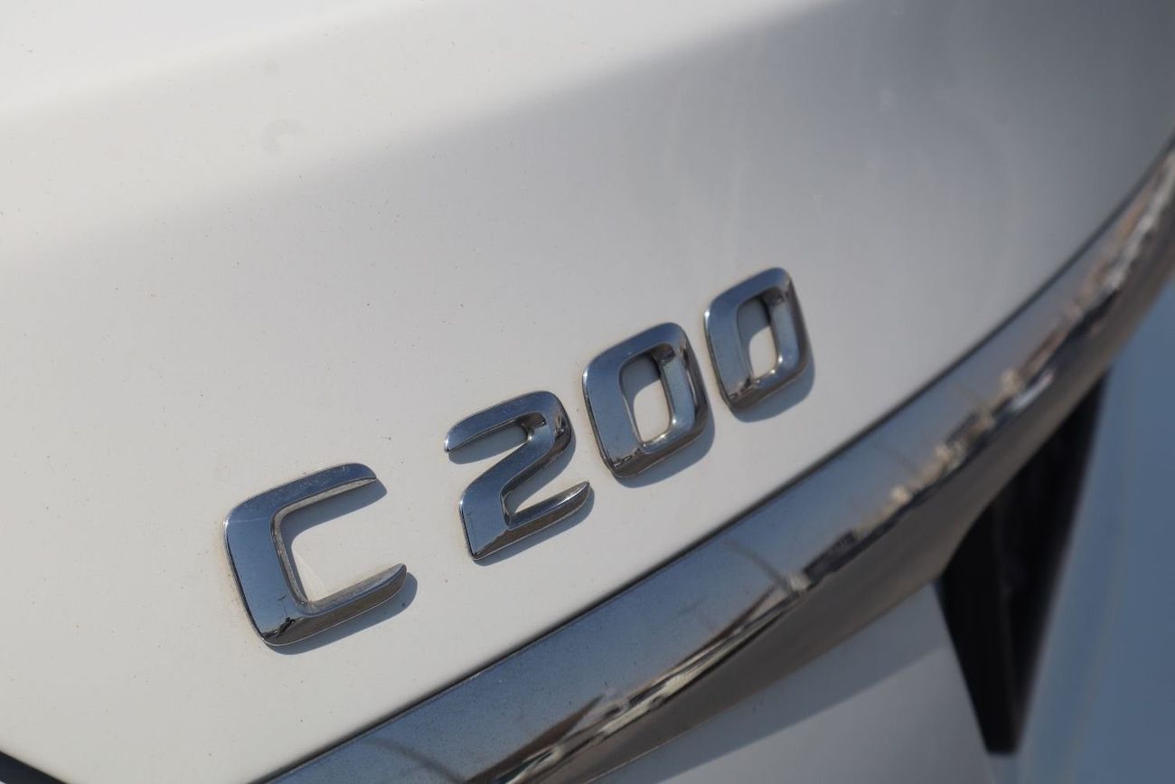 مرسيدس بنز C 200 GCC
