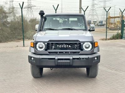 تويوتا لاند كروزر 70 LC76 DX DX 4.0L A/T