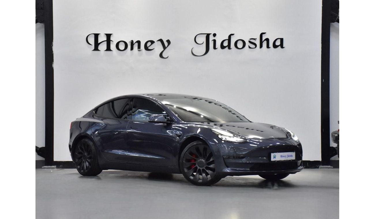 Tesla Model 3 EXCELLENT DEAL for our Tesla Model 3 Performance ( 2021 Model ) in Midnight Silver Color GCC Specs