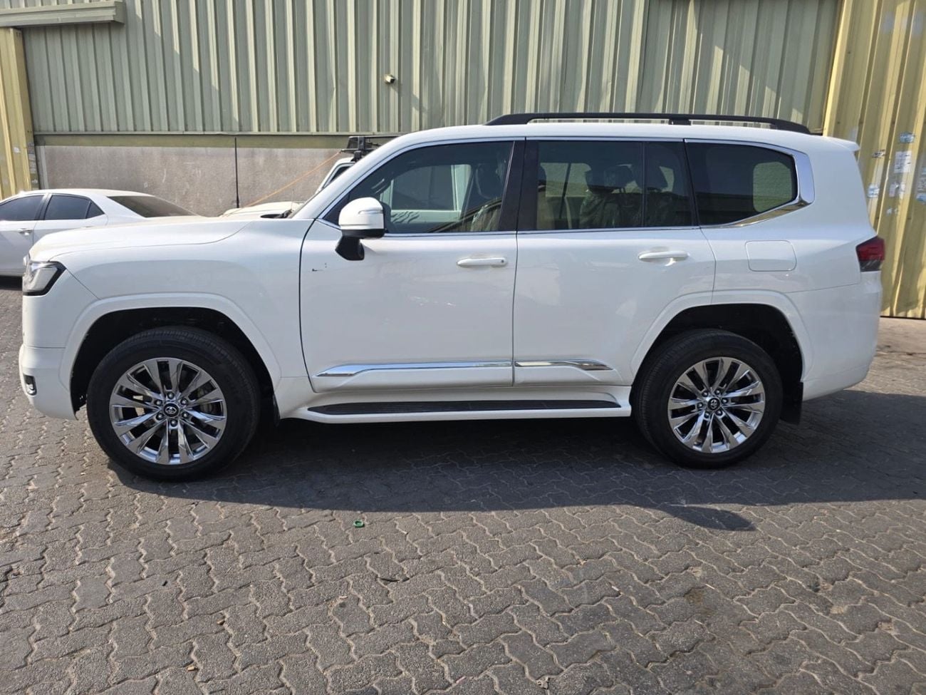 Toyota Land Cruiser VXR