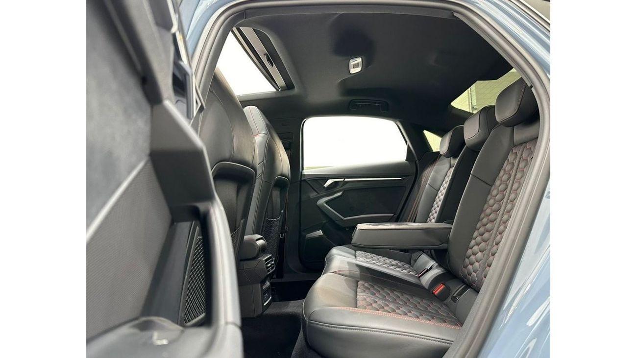 Audi RS3 TFSI quattro 2022 Audi RS3 Quattro Sportback, June 2025 Audi Warranty, June 2027 Audi Service Pack,