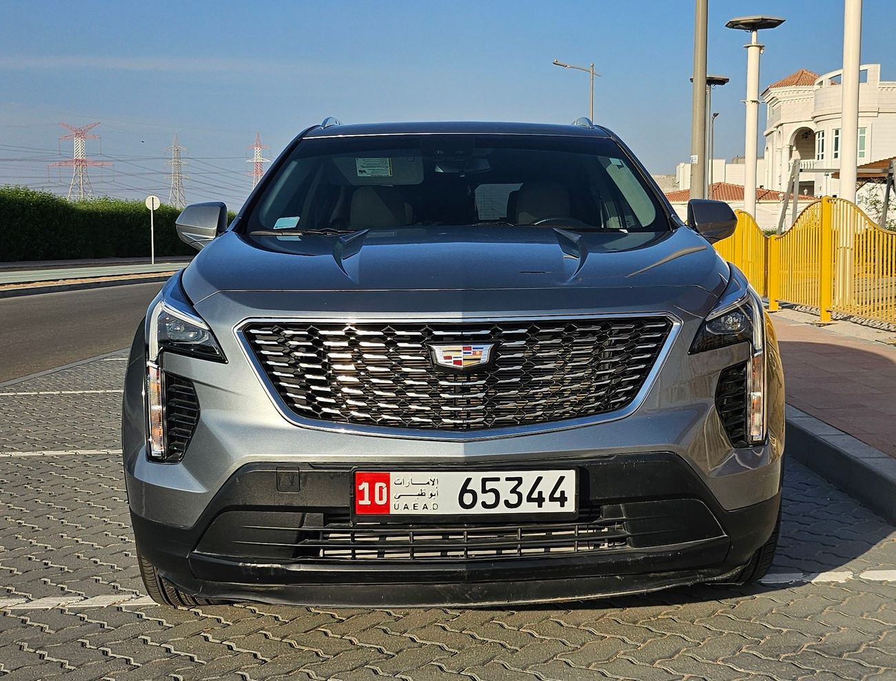 Cadillac XT4 Luxury 2.0T SUV/Crossover. 5 seats. 5 doors