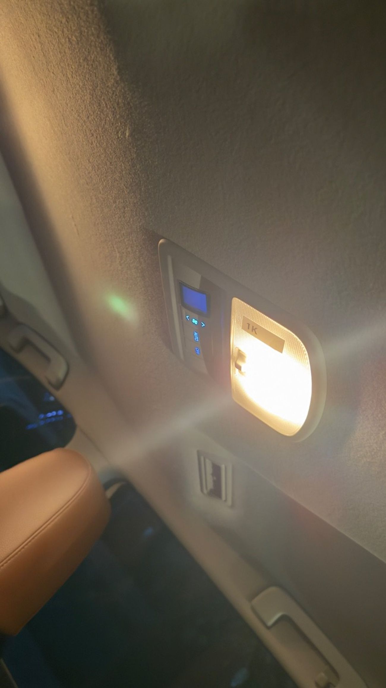 Toyota Fortuner GXR 4.0L (278 HP) V6 AUTOMATIC PETROL EXCELLENT CONDITION