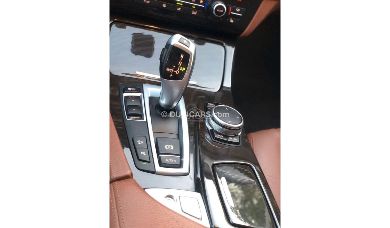 BMW 528i i-Series-DVD-SUNROOF-POWER SEATS-ALLOY RIMS-CRUISE-LEATHER SEATS-NAVIGATION-REAR CAMERA