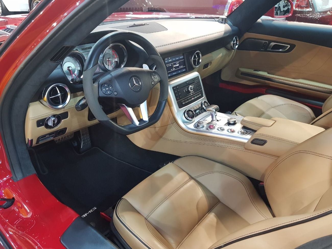 Mercedes Benz SLS AMG
