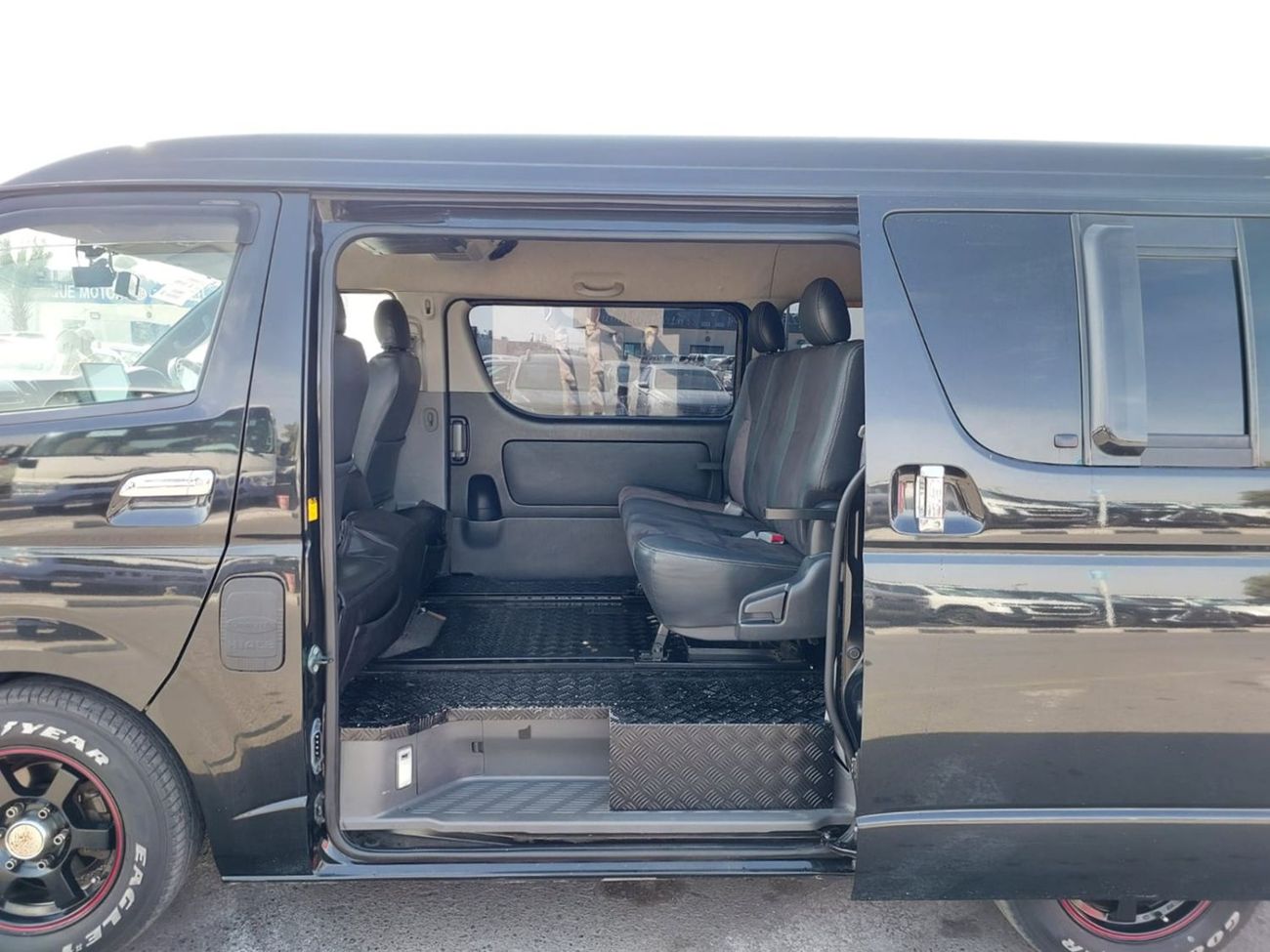 Toyota Hiace TOYOTA HIACE VAN RHD 2009 MODEL 2.7 L PETROL AUTOMATIC(PM00240)