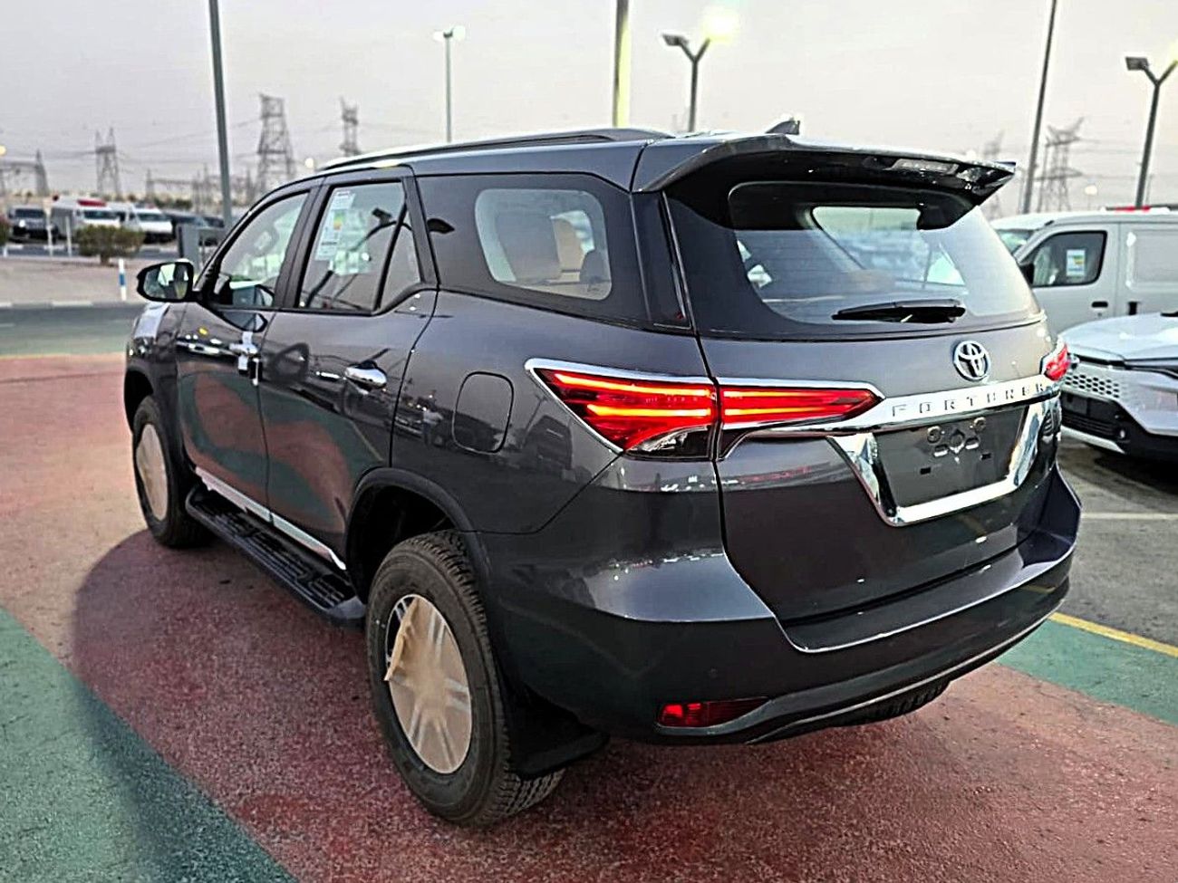 تويوتا فورتونر VX1 4.0L