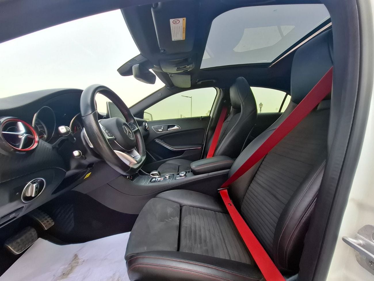 مرسيدس بنز A 45 AMG مرسيدس بنز A45 2016 full option