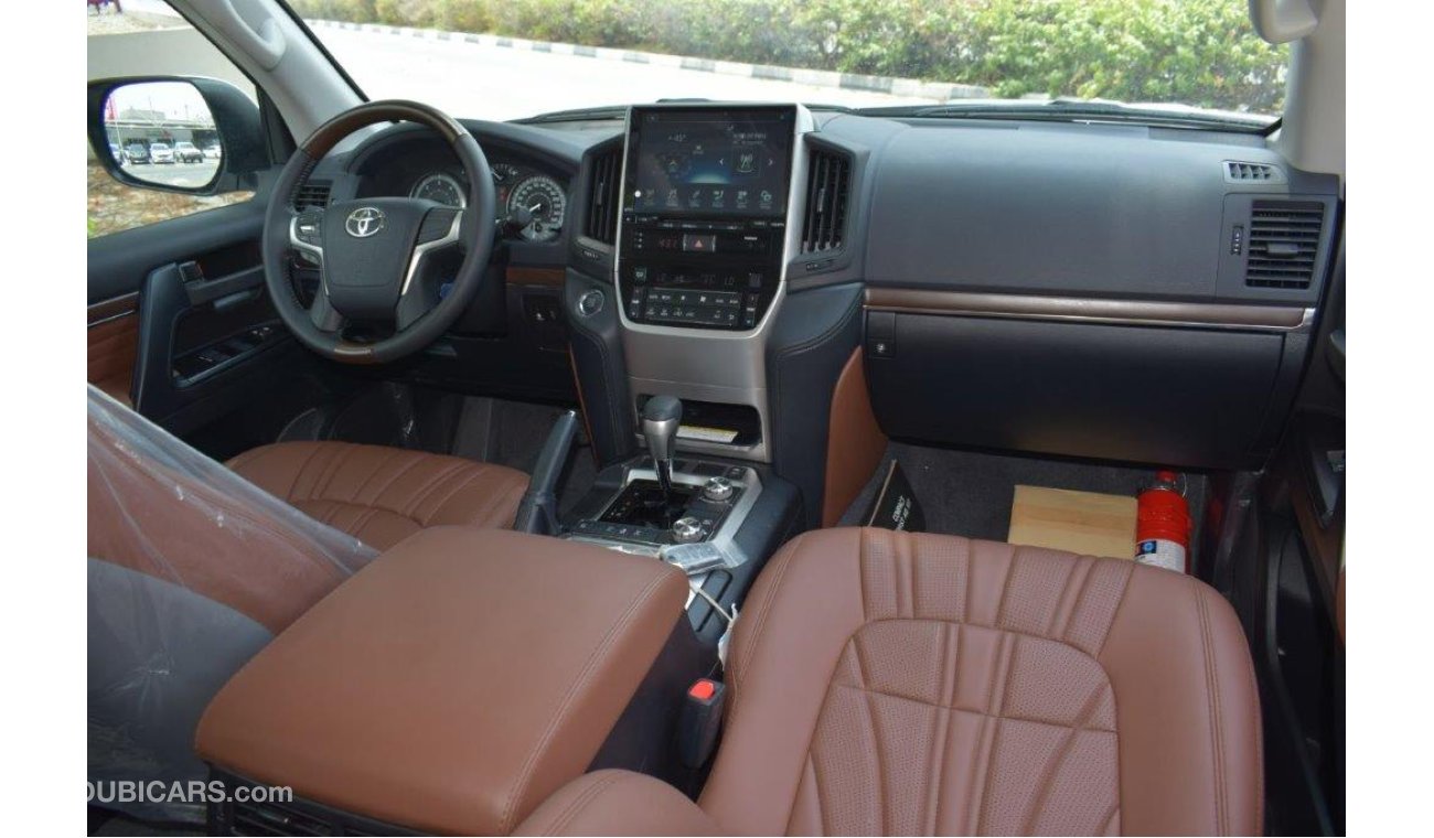 Toyota Land Cruiser 200 GX-R Limited V8 4.5L Turbo Diesel Automatic (Best Price in Dubai)