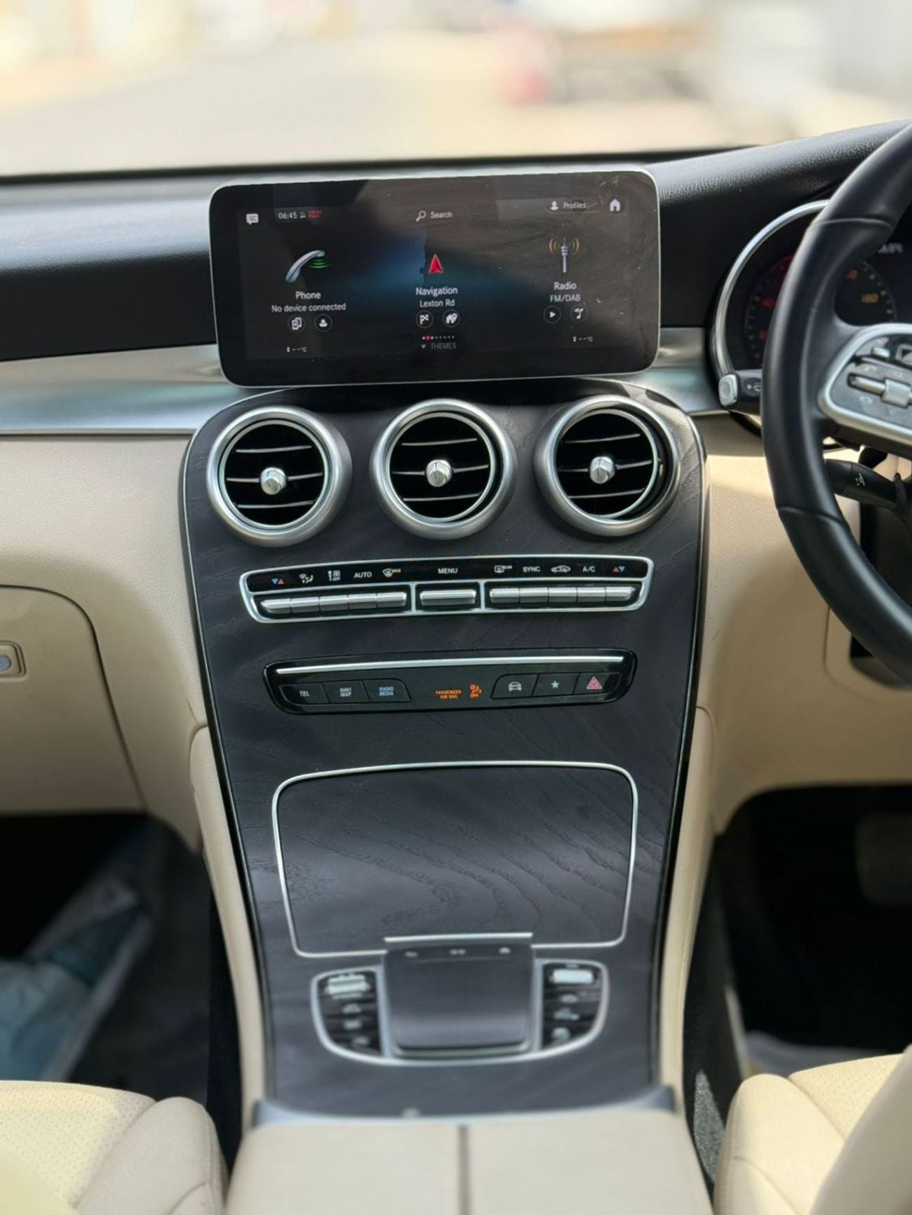 Mercedes-Benz GLC 300 Premium 2.0L