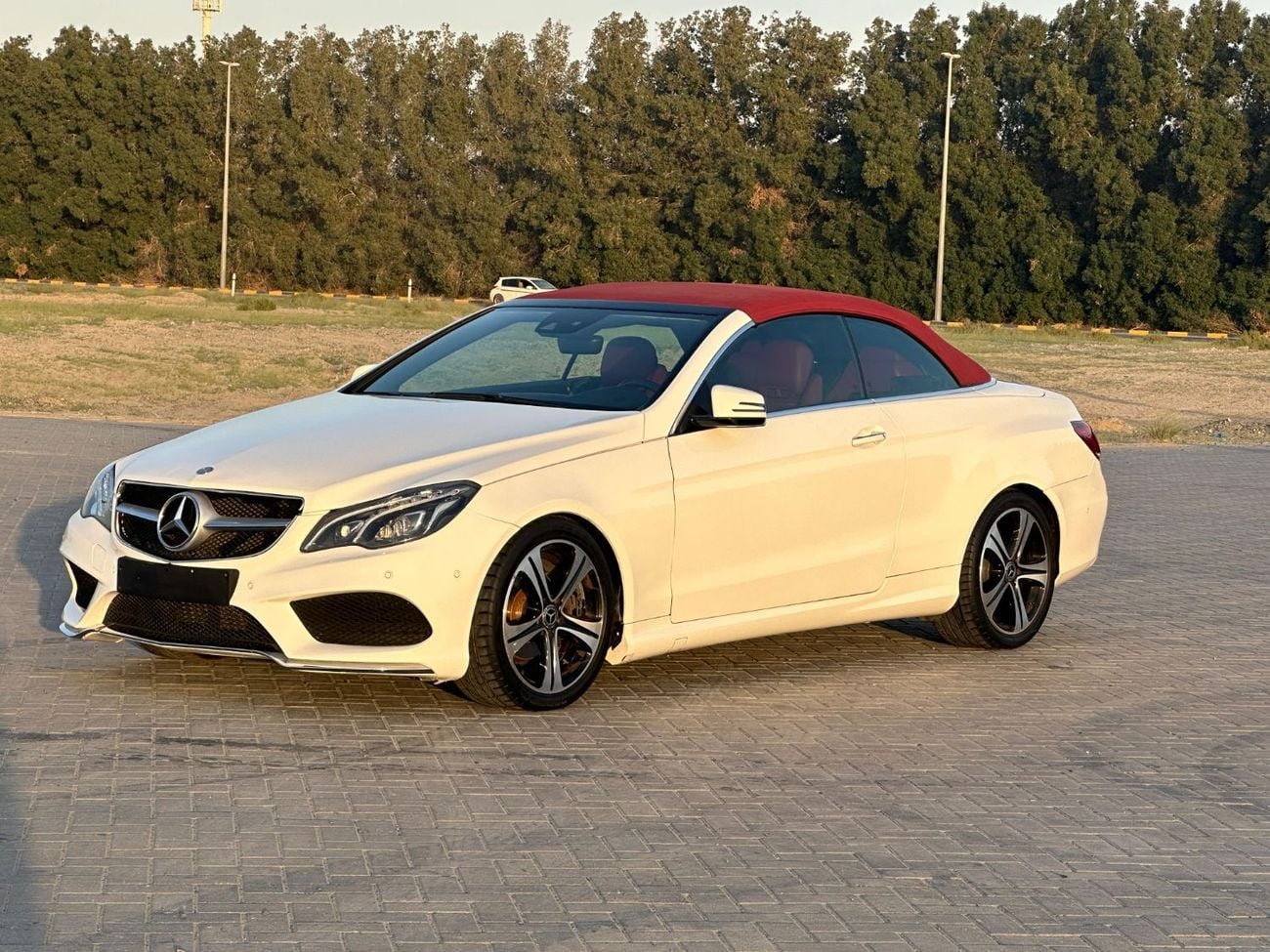 مرسيدس بنز E 200 كوبيه
