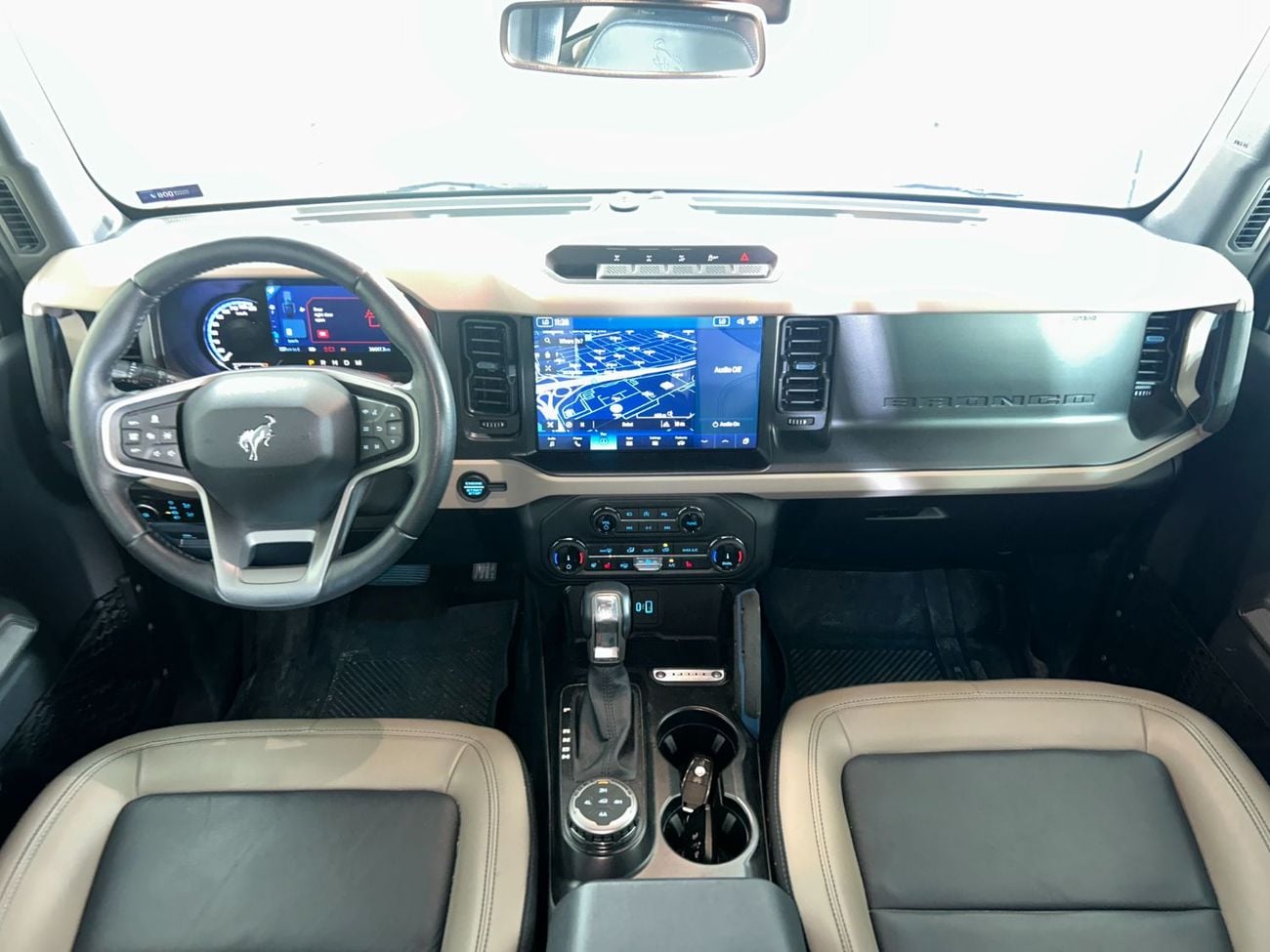 فورد برونكو Wildtrak 2.7L (5 Seater)