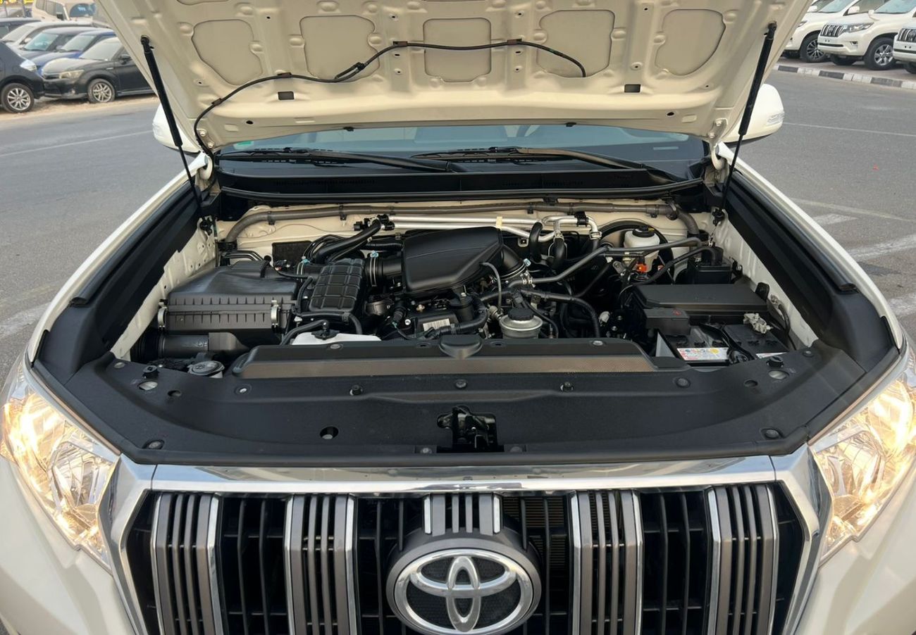 Toyota Prado 2023 Toyota Prado TXL – 2.7L V4 – AWD 4x4 – Leather Seats – Rear Camera & Sensors –electric seats