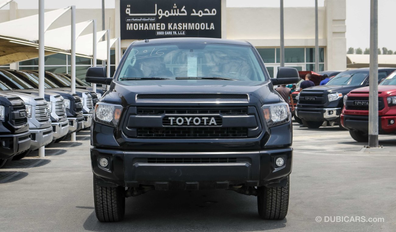 Toyota Tundra 4X4 TRD Pro 5.7L V8