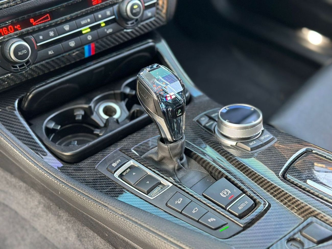 BMW 550i M Sport 4.4L (444 HP) M Sport 4.4L