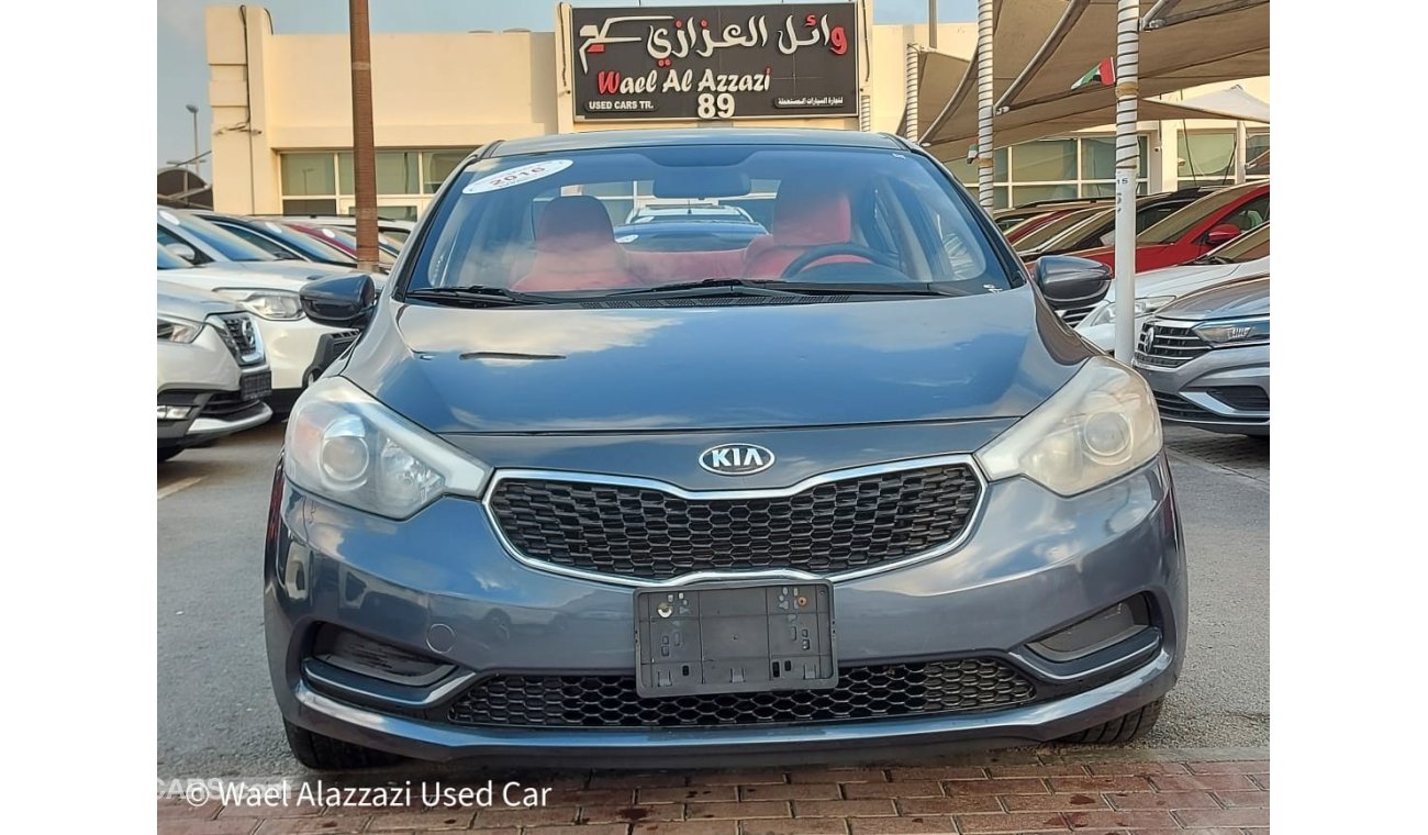 Kia Cerato Kia Cerato 2016 blue 1.6 cc GCC, absolutely without accidents, very clean inside and out, do not com