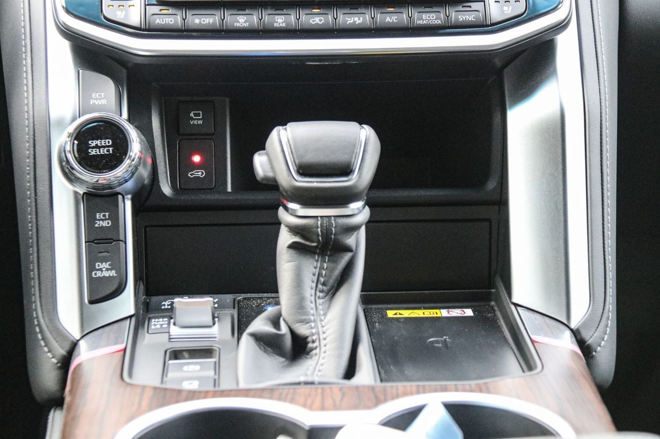 Toyota Land Cruiser Toyota Land Cruiser VX 2026 | 4L | Best Price